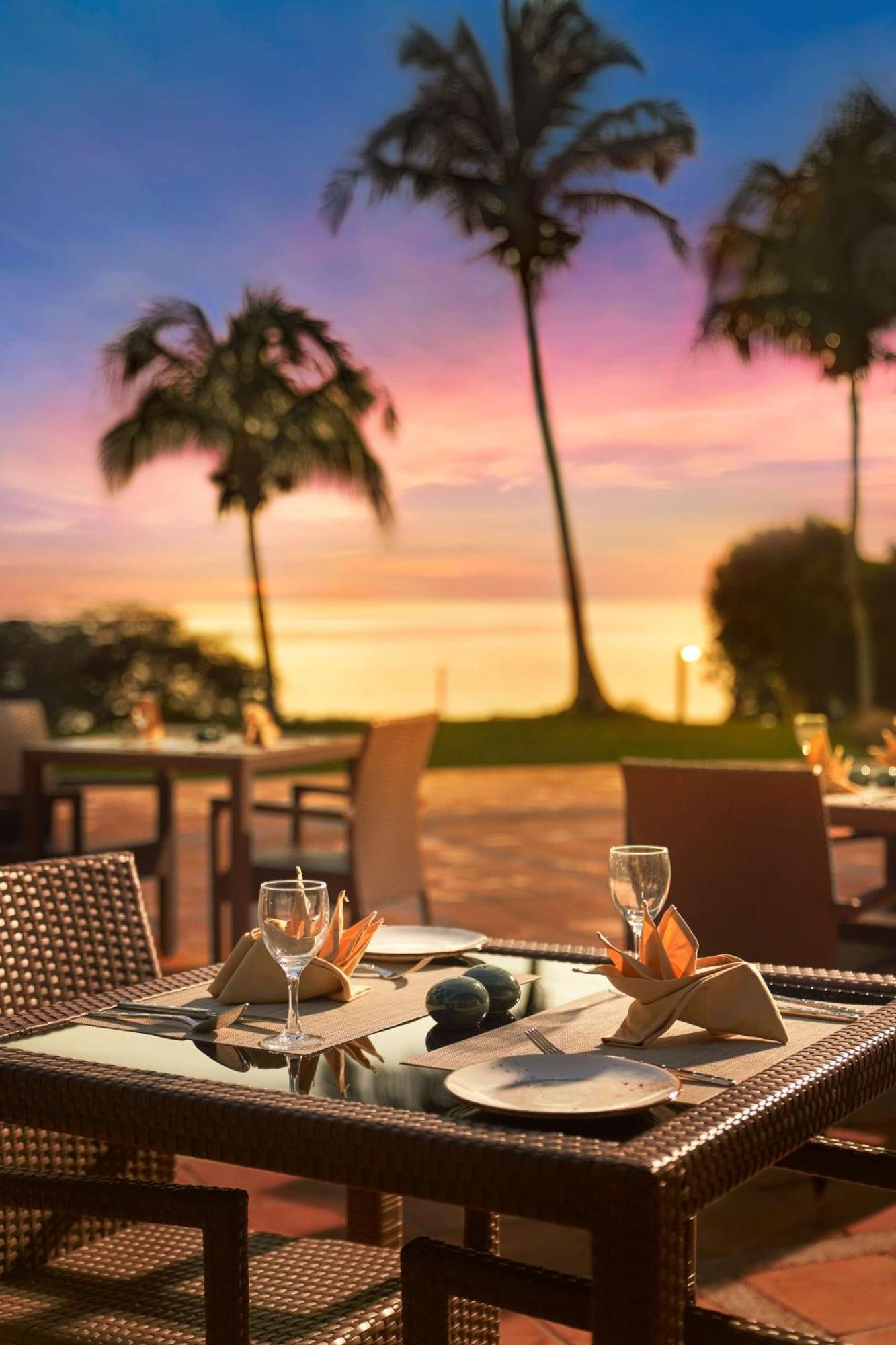 Doubletree By Hilton Damai Laut Ξενοδοχείο Lumut Εξωτερικό φωτογραφία